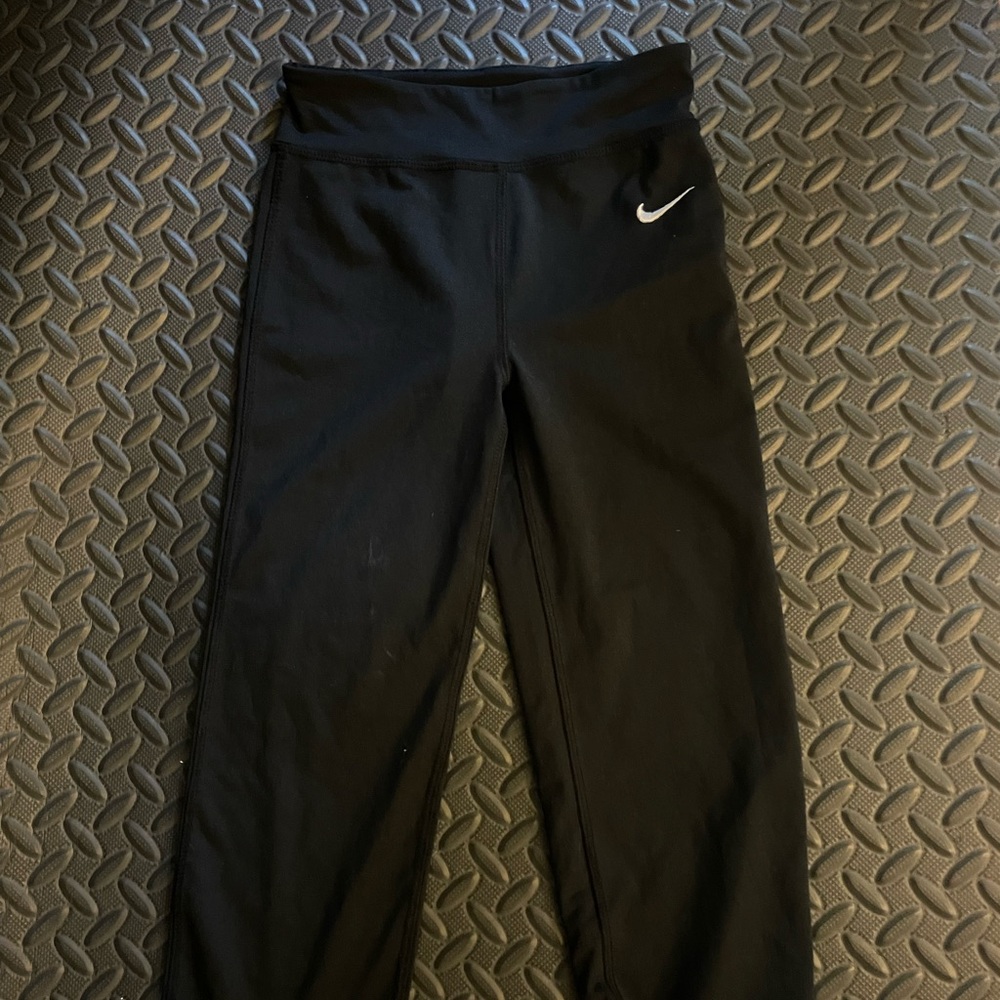 Nike Dri Fit Capri Leggings